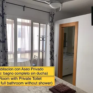Centro Privada En Compartidos Alloggio in famiglia