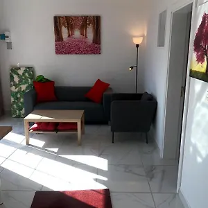 https://rosa-eden.in-canary-islands.com